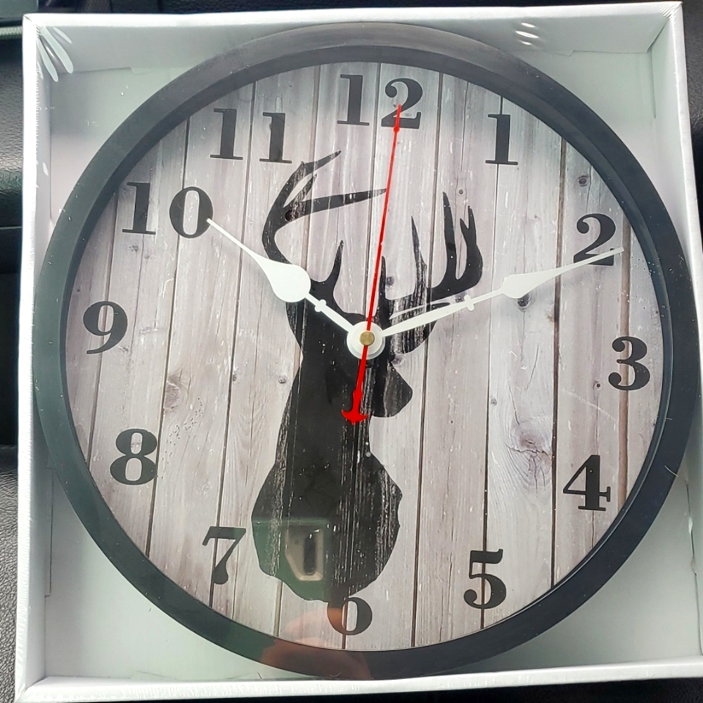 Deer Head 11" Clock with Faux Wooden Background